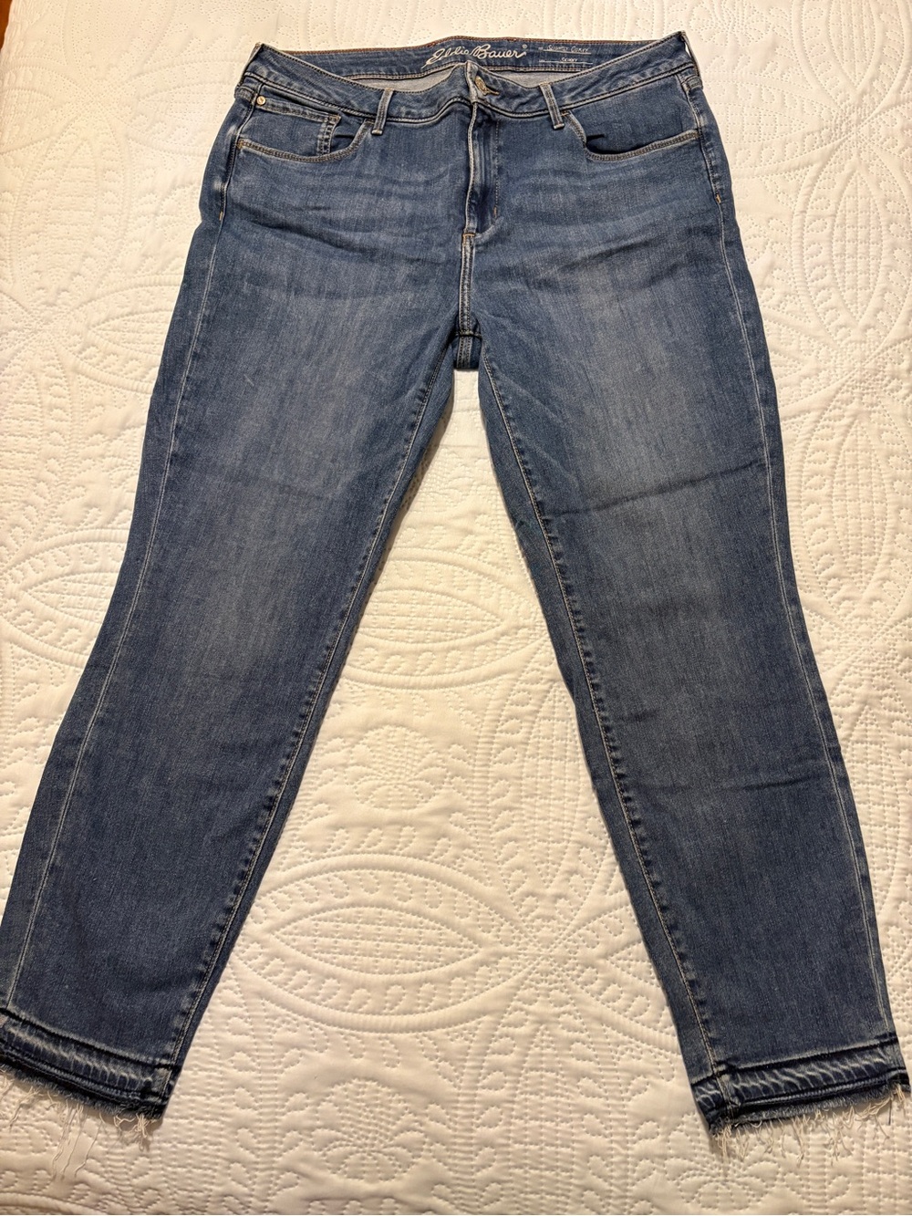 Eddie Bauer Women's Light Blue Skinny Jeans